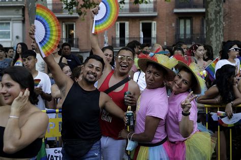 fiesta gay torremolinos|Orgullo Gay Torremolinos 2024: fechas y programa。